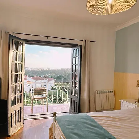 Sunny With Pool & View - 5 Min *